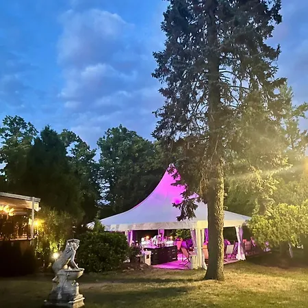 Parkhotel Schillerhain 4*