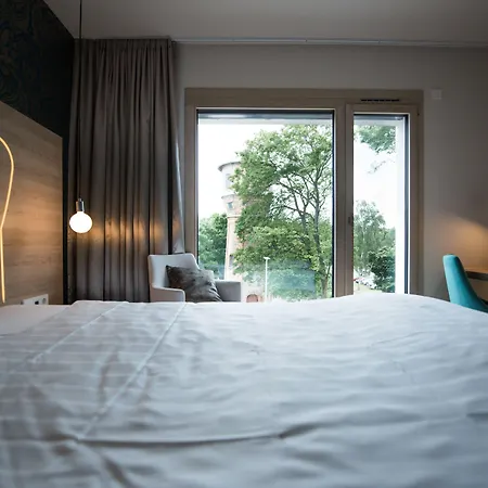 Parkhotel Schillerhain Hotell 4*