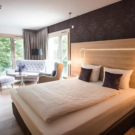 Hotel Parkhotel Schillerhain 4*