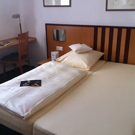 Parkhotel Schillerhain Hotel Kirchheimbolanden