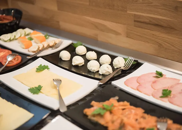 Parkhotel Schillerhain Szálloda