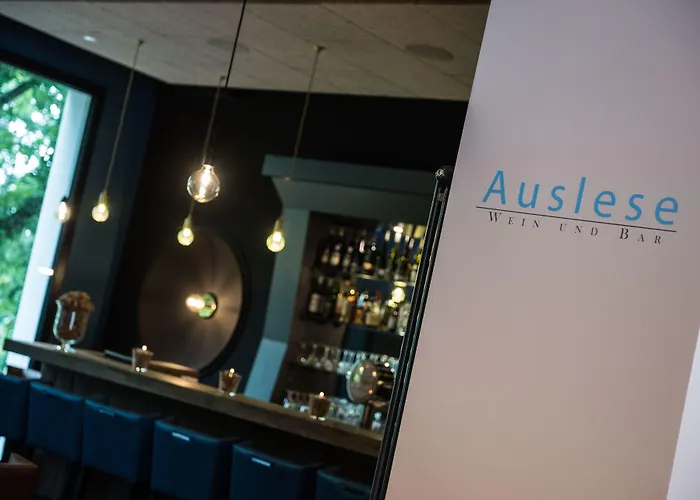 Parkhotel Schillerhain 4*