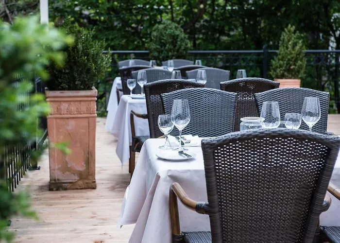 Szálloda Parkhotel Schillerhain