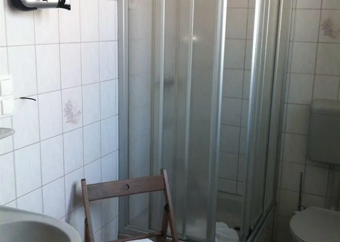 Parkhotel Schillerhain 4*