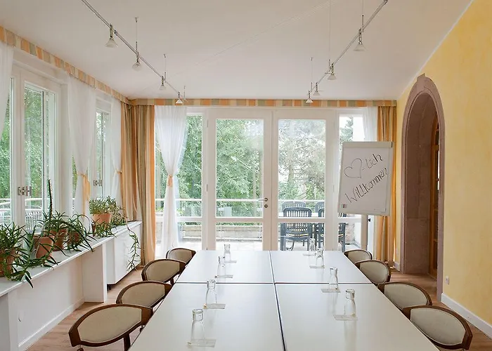 Parkhotel Schillerhain Szálloda 4*